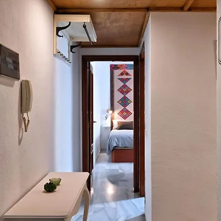 Acogedor 2 Hab Apto En El Centro Apartamento *